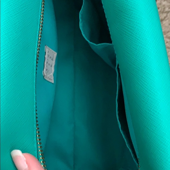Green Bag - Picture 3 of 4